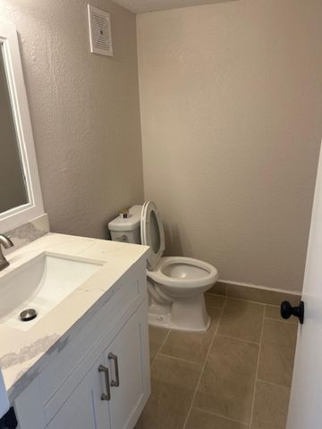 6563 Racquet Club Drive 124, Lauderhill, FL 33319