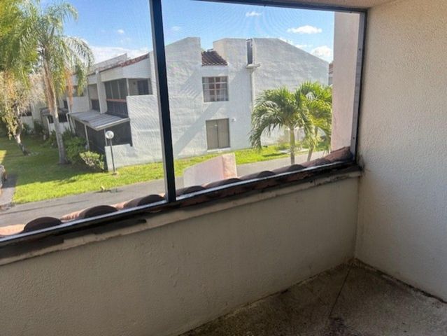 6563 Racquet Club Drive 124, Lauderhill, FL 33319
