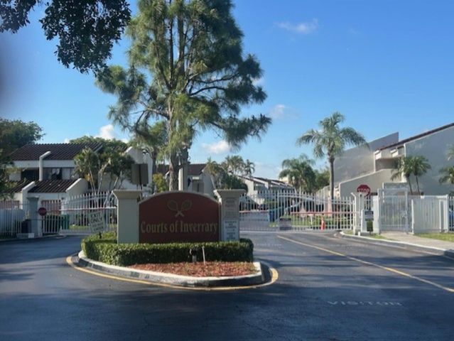 6563 Racquet Club Drive 124, Lauderhill, FL 33319