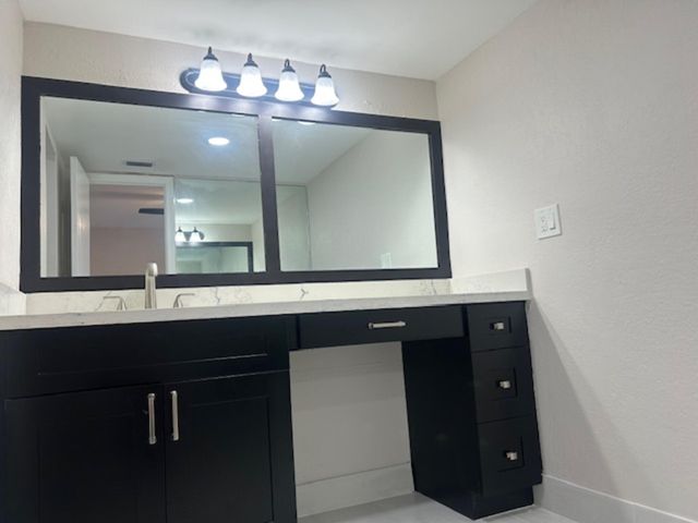 6563 Racquet Club Drive 124, Lauderhill, FL 33319