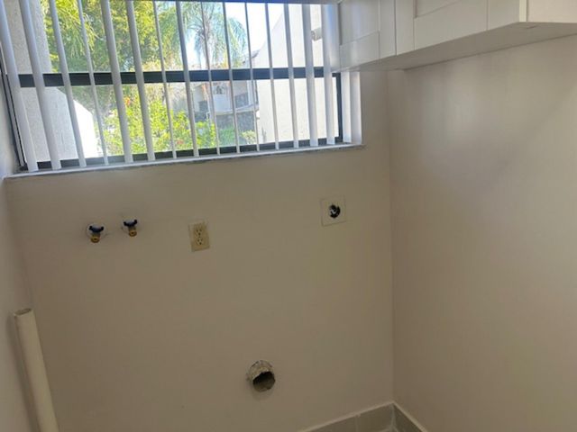 6563 Racquet Club Drive 124, Lauderhill, FL 33319