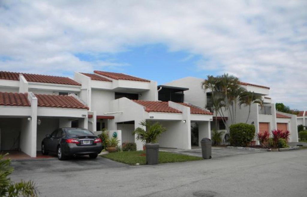 6563 Racquet Club Drive 124, Lauderhill, FL 33319