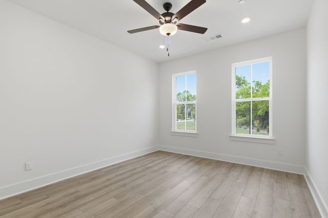 124 Nearwater Place, Hendersonville, TN 37075