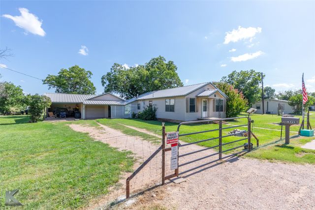 301 Avenue A, Lawn, TX 79530