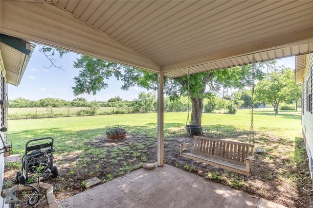 301 Avenue A, Lawn, TX 79530