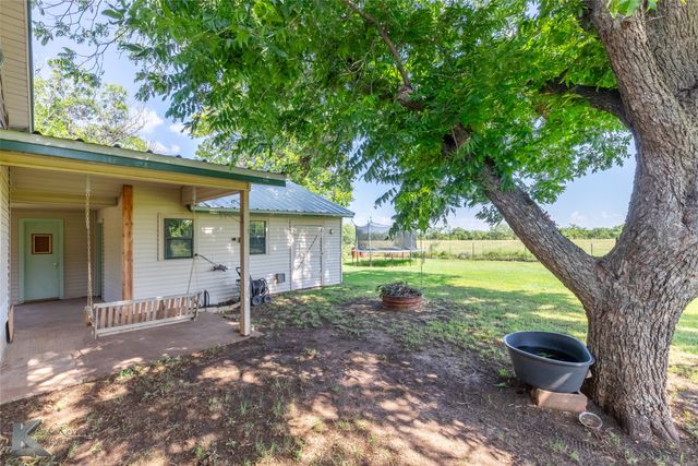 301 Avenue A, Lawn, TX 79530