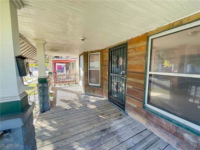 10523 Helena Avenue, Cleveland, OH 44108