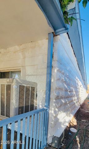 538 E E Avenue, Douglas, AZ 85607