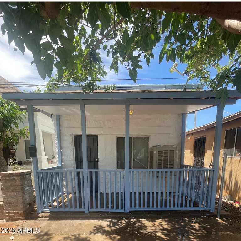 538 E E Avenue, Douglas, AZ 85607