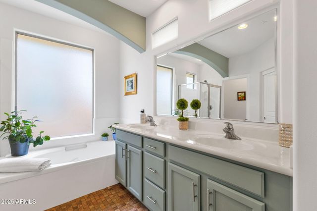 14450 N THOMPSON PEAK Parkway 103, Scottsdale, AZ 85260