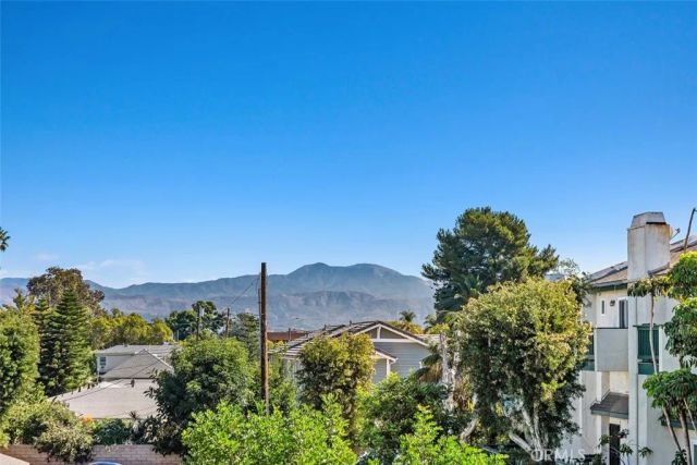 428 W 1st Street, Tustin, CA 92780