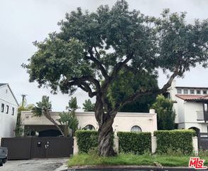 734 12th Street, Santa Monica, CA 90402