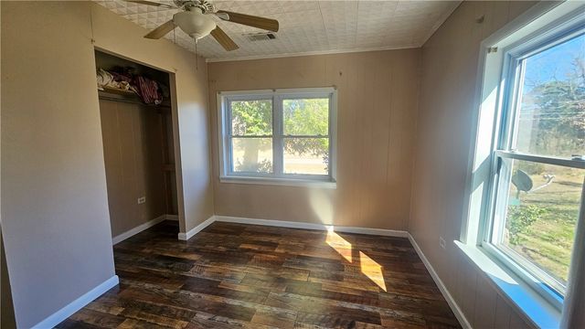 1321 Buttermilk Road, Russellville, AR 72802