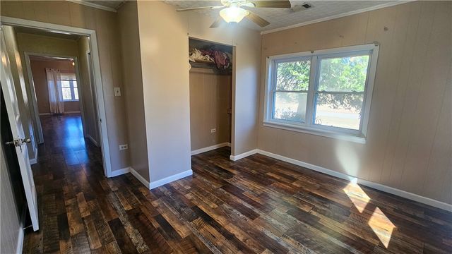 1321 Buttermilk Road, Russellville, AR 72802