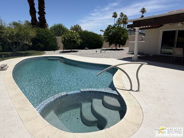 3504 Las Pampas Way, Palm Springs, CA 92264