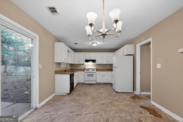 5065 Donnell Way, Decatur, GA 30035