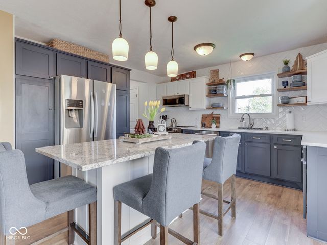 1269 Burr Oak Circle, Greenwood, IN 46143