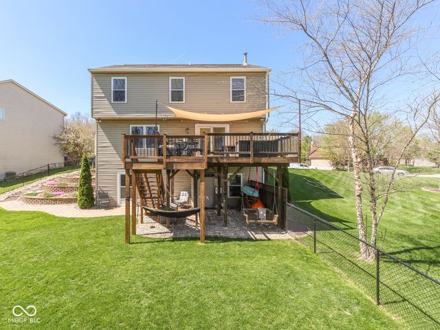 1269 Burr Oak Circle, Greenwood, IN 46143