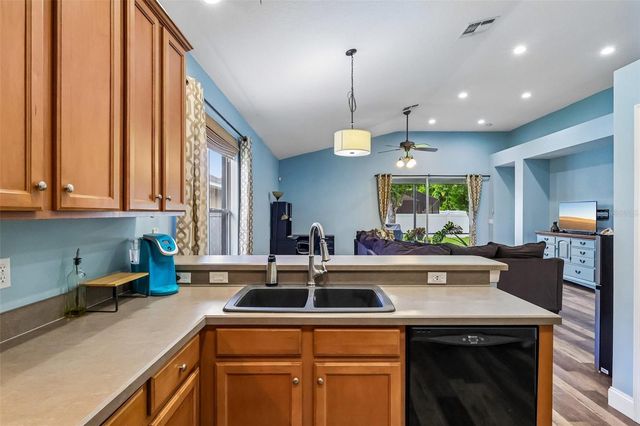 4667 REDMOND PLACE, Sanford, FL 32771