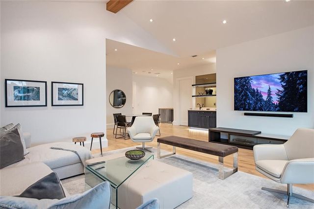 608 16th AVE S, Naples, FL 34102