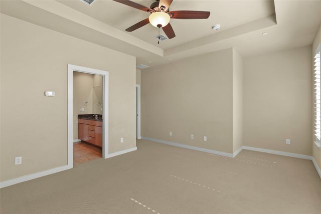 3800 Holland Avenue 4, Dallas, TX 75219