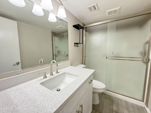 4901 S Calle Los Cerros Drive 206, Tempe, AZ 85282