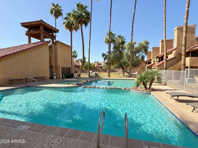 4901 S Calle Los Cerros Drive 206, Tempe, AZ 85282