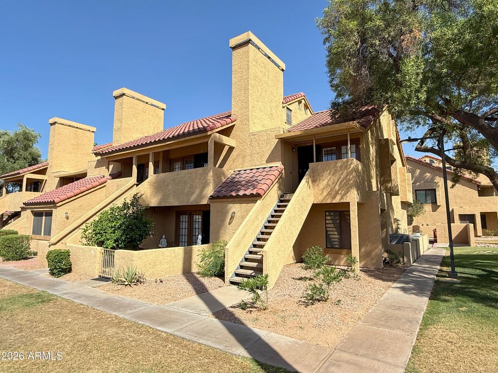 4901 S Calle Los Cerros Drive 206, Tempe, AZ 85282