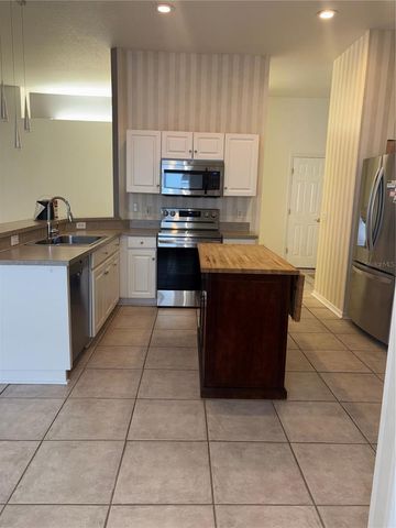 10132 HEATHER SOUND DRIVE, Tampa, FL 33647
