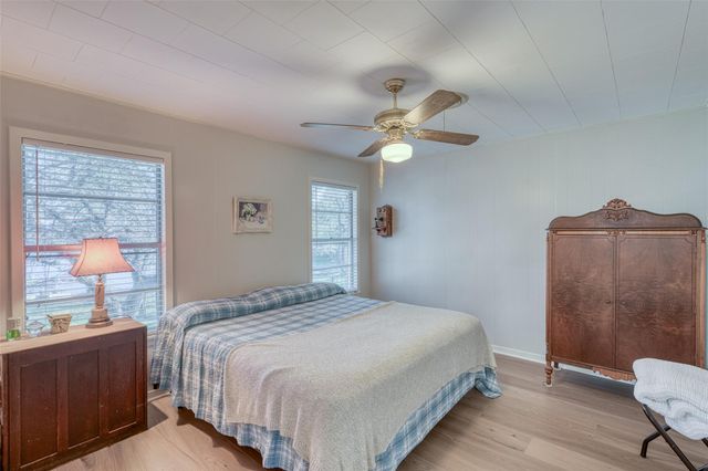 1303 Belaire DR, Granite Shoals, TX 78654