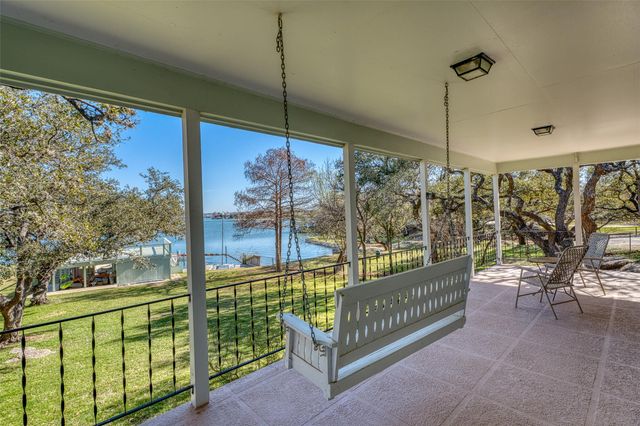 1303 Belaire DR, Granite Shoals, TX 78654