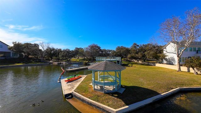 1303 Belaire DR, Granite Shoals, TX 78654
