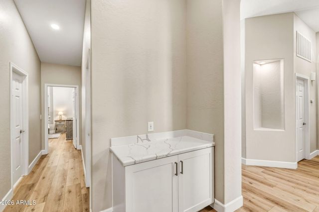 29227 N 44TH Street, Cave Creek, AZ 85331