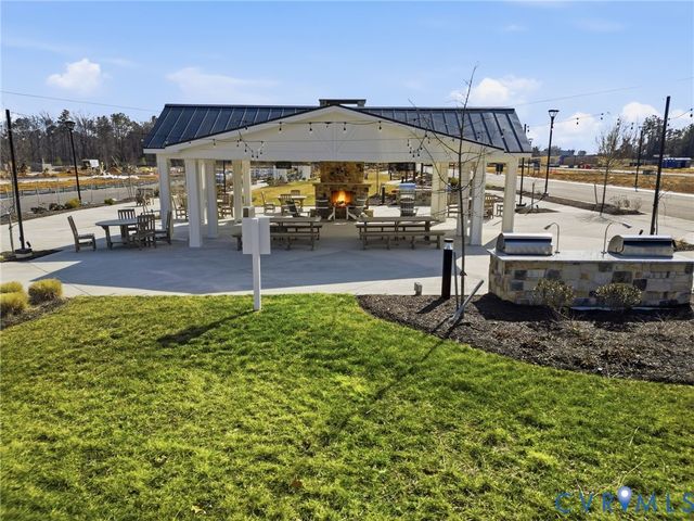 12006 Calgary Loop, Chester, VA 23831