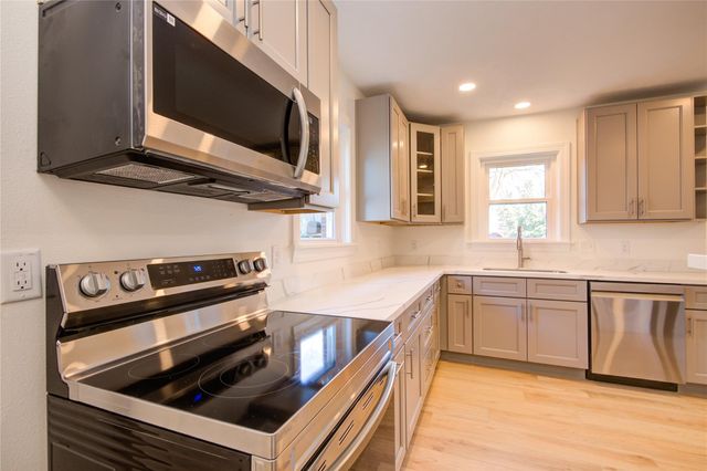 2208 Blodgett Street 1, Houston, TX 77004