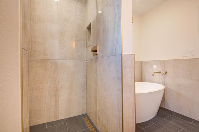 2208 Blodgett Street 1, Houston, TX 77004