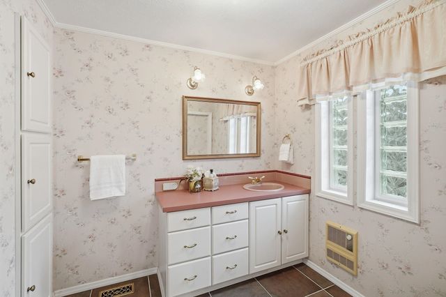 1703 W 25th Ave, Spokane, WA 99224