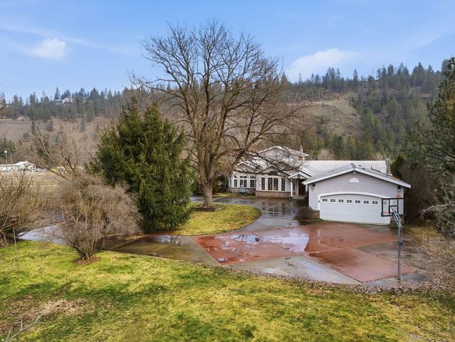 1703 W 25th Ave, Spokane, WA 99224