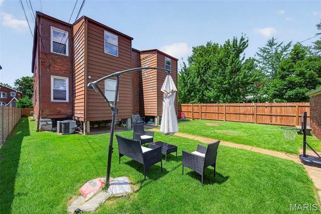 3967 Fillmore Street, St Louis, MO 63116