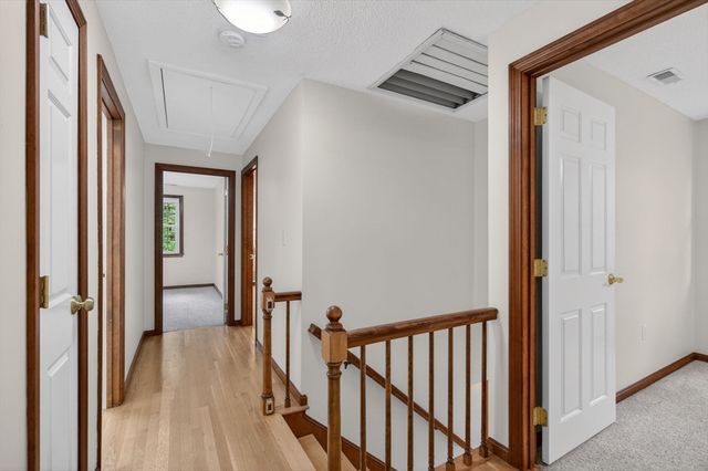 2 Ridge Hill Way, Andover, MA 01810