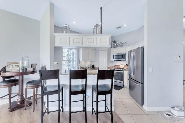 7204 BAY CLUB WAY, Orlando, FL 32835
