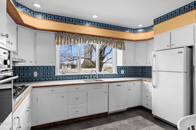 53 Arneys Mount Road, Pemberton, NJ 08068