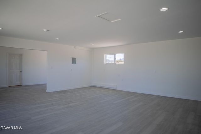 31300 233rd Street, Llano, CA 93544