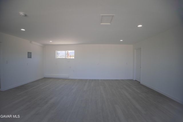 31300 233rd Street, Llano, CA 93544