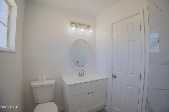 31300 233rd Street, Llano, CA 93544