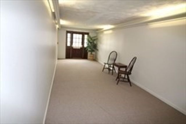 132 Tyngsboro Road 13, Chelmsford, MA 01863