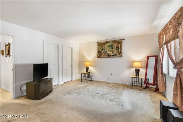 136 Tangerine Drive 136, Marlboro, NJ 07746