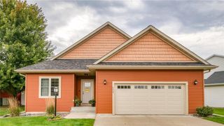 4039 John Hart Place, Eau Claire, WI 54703