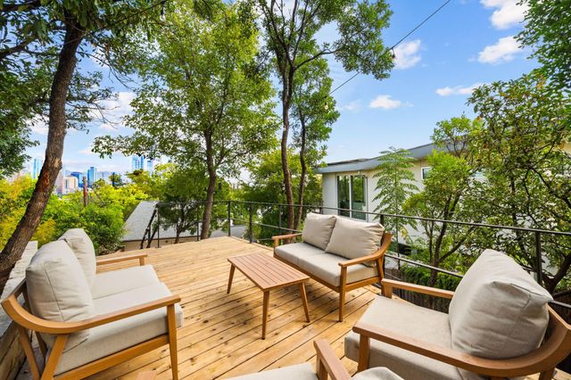 811 Rutherford PL, Austin, TX 78704