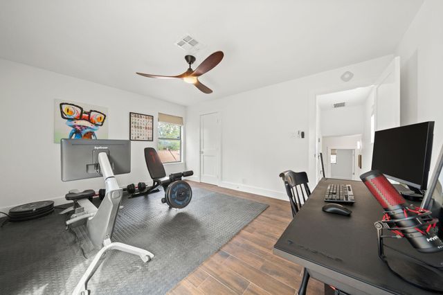 811 Rutherford PL, Austin, TX 78704